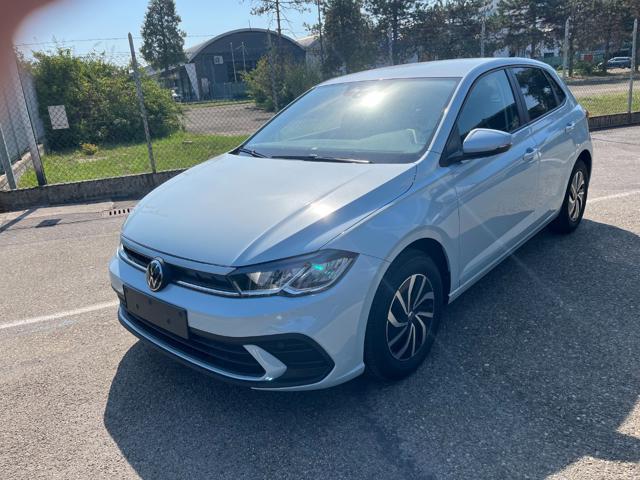 Volkswagen Polo 1.0 YOUNG Km 0 - foto 2 di 4