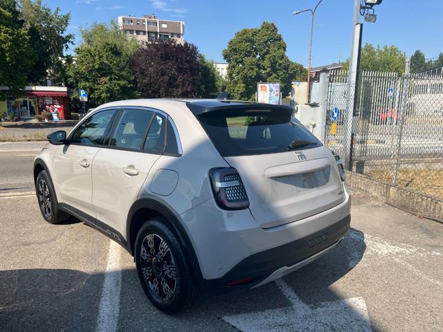 Fiat 600 Hybrid 110 CV DCT MHEV Business Come Nuova! - foto 3 di 4