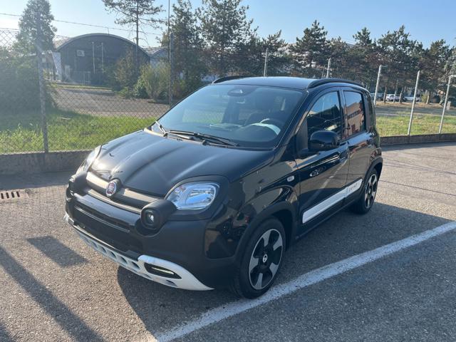 Fiat Pandina 1.0 FireFly 65 CV Hybrid Cross Km 0 - foto 4 di 13
