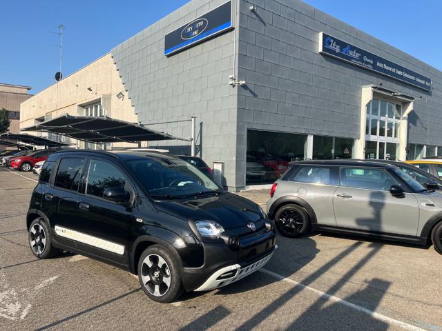 Fiat Pandina 1.0 FireFly 65 CV Hybrid Cross Km 0, del 2026, 10 km, in vendita a Modena (MO)