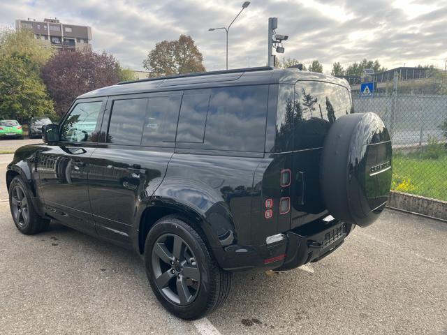 Land Rover Defender 110 3.0D I6 250 CV AWD Auto X-Dynamic HSE Km0 - foto 3 di 4