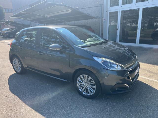 Peugeot 208 1° serie BlueHDi 75 5 porte Allure - foto 3 di 4