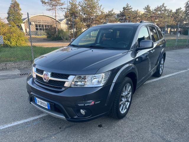 Fiat Freemont 2.0 Mjt 170 CV 4x4 aut. Lounge 7 posti - foto 2 di 4