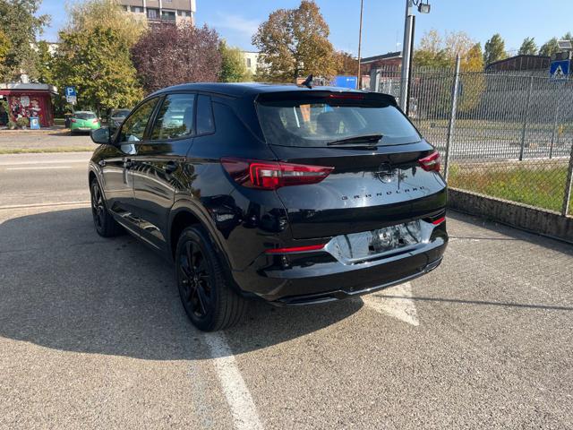 Opel Grandland 1.2 Turbo 12V 130 CV GS - foto 2 di 4