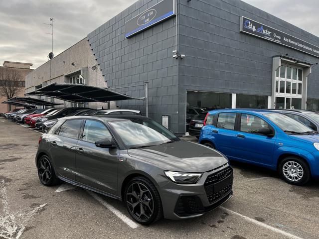 Audi A1 SPB 30 TFSI S tronic Identity Black Nuova nuovo a MODENA