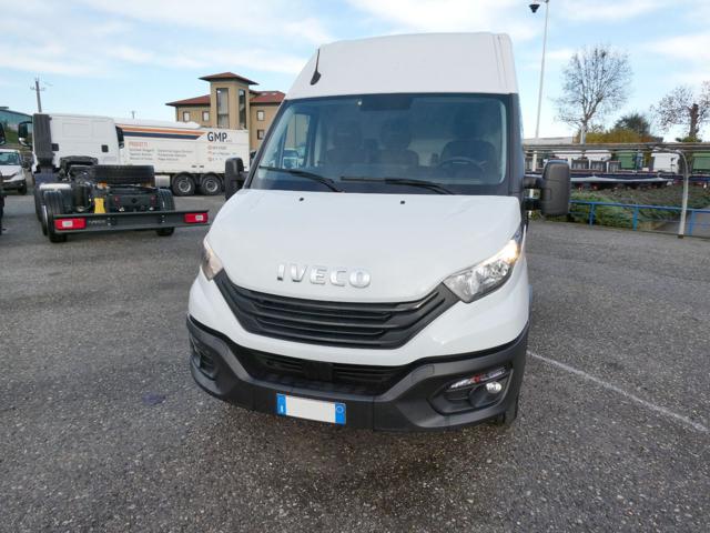 Iveco Daily 35S16 2.3 3520L h2 - foto 2 di 4