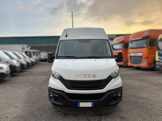 Iveco Daily 35S16V Furgone passo 3520L h2 - foto 2 di 4