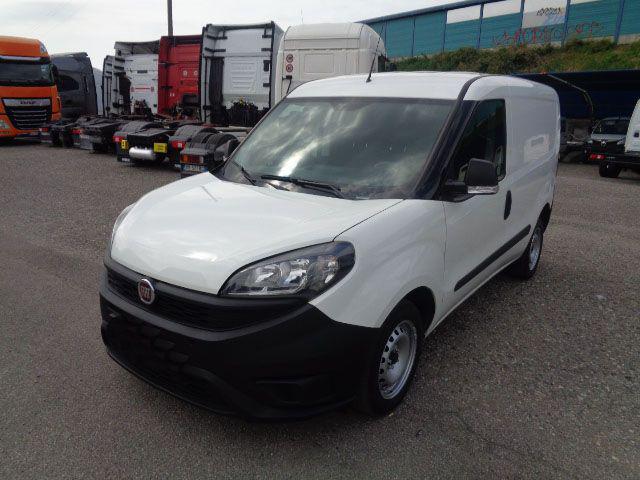 Fiat Doblo Dobl� 1.6 MJT 105CV S&S Cargo - foto 4 di 4