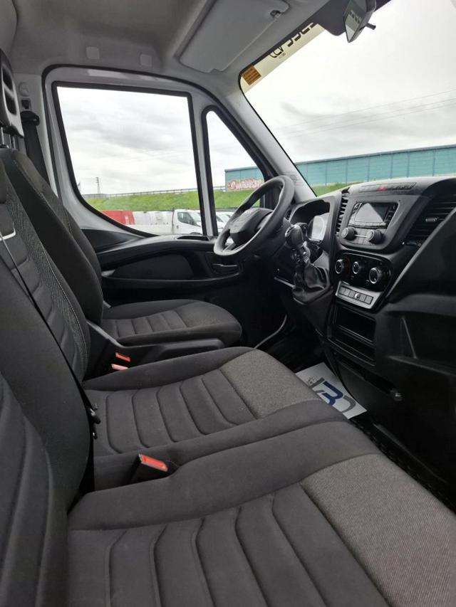Iveco Daily 35C14 RIBALTABILE TRILATERALE usato a CASTEGNATO