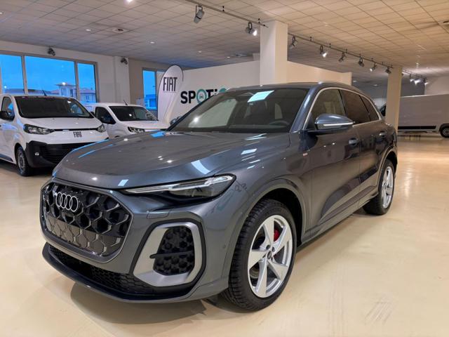 Audi Q5 SPB 40 TDI quattro S line - foto 4 di 4