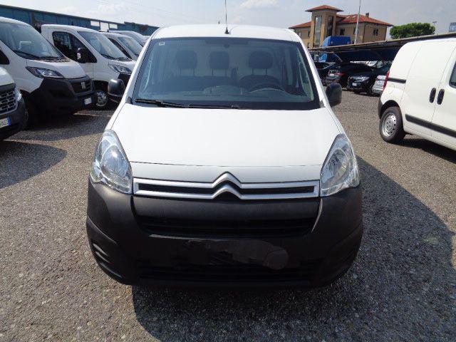 Citroen Berlingo BlueHDi 100 S&S Van 3 posti Club L1 - foto 2 di 4
