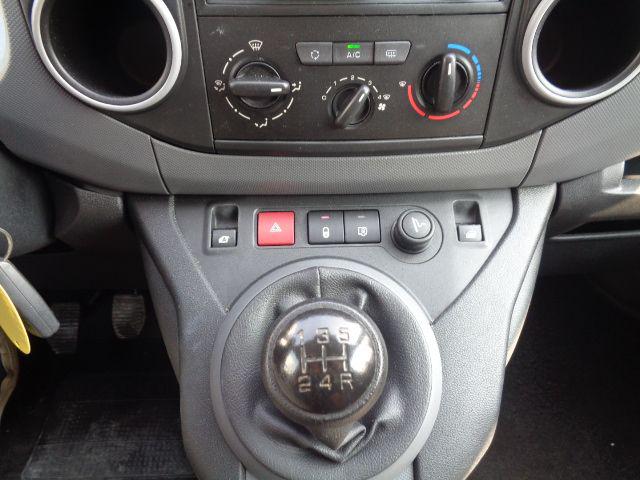 Citroen Berlingo BlueHDi 100 S&S Van 3 posti Club L1, del 2017, 75.500 km, in vendita a Castegnato (BS)