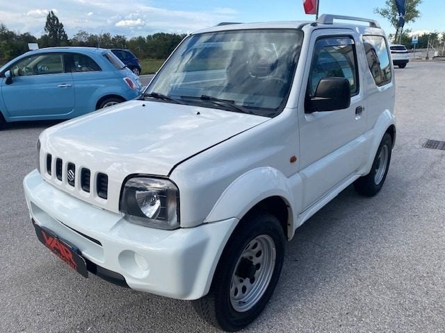 Suzuki Jimny 1.3i 16V cat 4WD "GPL" NEOPATENTATI, del 2001, 232.000 km, in vendita a Beinette (CN)