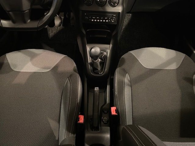 Citroen C3 1.1 Exclusive "UNICO PROPRIETARIO", del 2012, 110.000 km, in vendita a Beinette (CN)