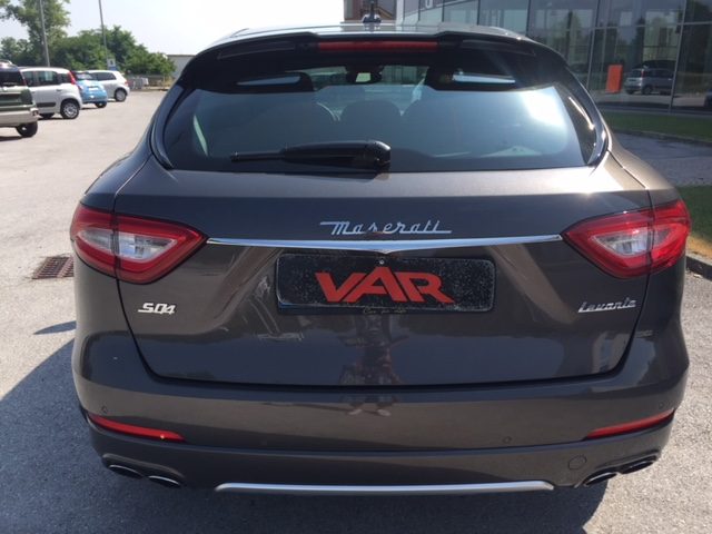 Maserati Levante V6 430 CV AWD "IVA ESPOSTA", del 2017, 97.000 km, in vendita a Beinette (CN)