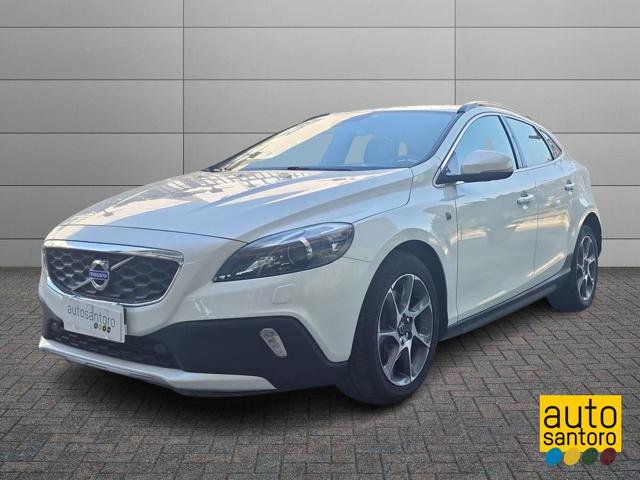 Volvo V40 Cross Country D2 Kinetic usato a SALERNO