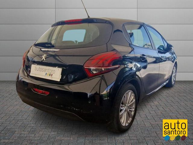 Peugeot 208 1° serie PureTech 82 5 porte Allure - foto 3 di 4