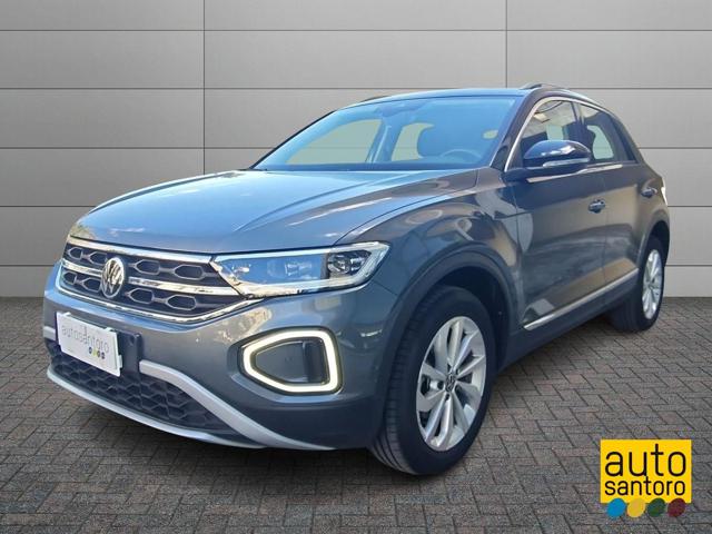 Volkswagen T-Roc 1.0 TSI Style, del 2025, 21.421 km, in vendita a Salerno (SA)