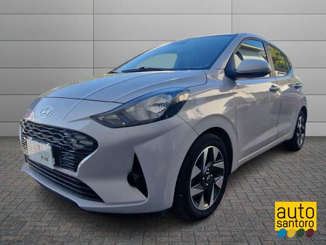 Hyundai i10 1.0 MPI AT Connectline, del 2023, 40.116 km, in vendita a Salerno (SA)