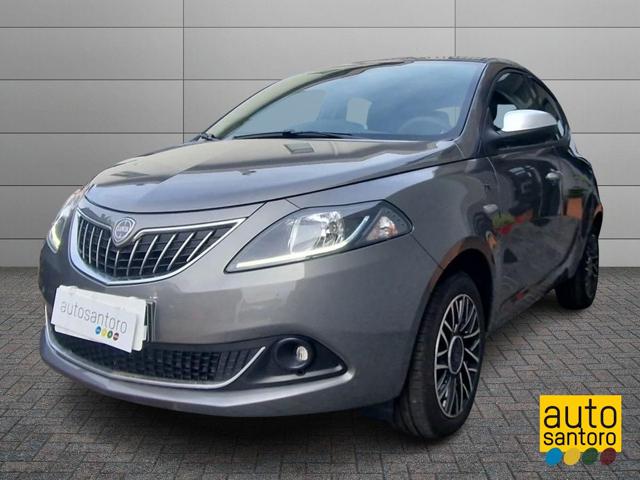 Lancia Ypsilon 1.0 FireFly 5 porte S&S Hybrid Alberta Ferretti km 0 a SALERNO