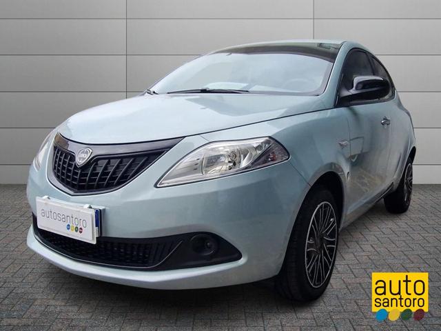 Lancia Ypsilon 1.0 FireFly 5 porte S&S Hybrid Gold Plus km 0 a SALERNO