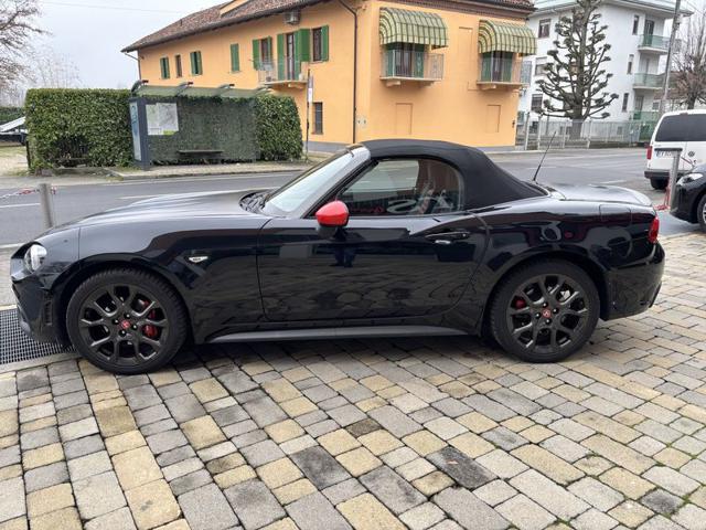 Abarth 124 Spider 1.4 Turbo MultiAir 170 CV CABRIO - foto 3 di 17