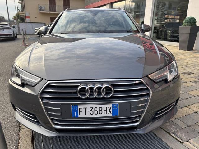 Audi A4 Avant 2.0 TDI 150 CV S tronic Sport NAVI-XENON-17" - foto 2 di 4