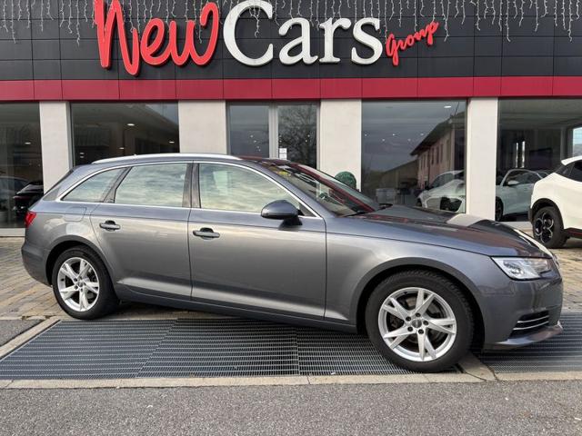 Audi A4 Avant 2.0 TDI 150 CV S tronic Sport NAVI-XENON-17" usato a ALBA