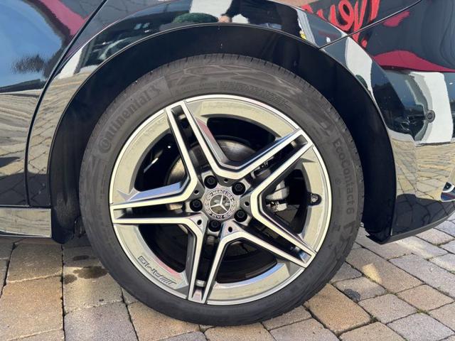 Mercedes-Benz A 180 Automatic AMG Line Advanced Plus LED-NAVI-18", del 2025, 13.209 km, in vendita a Alba (CN)