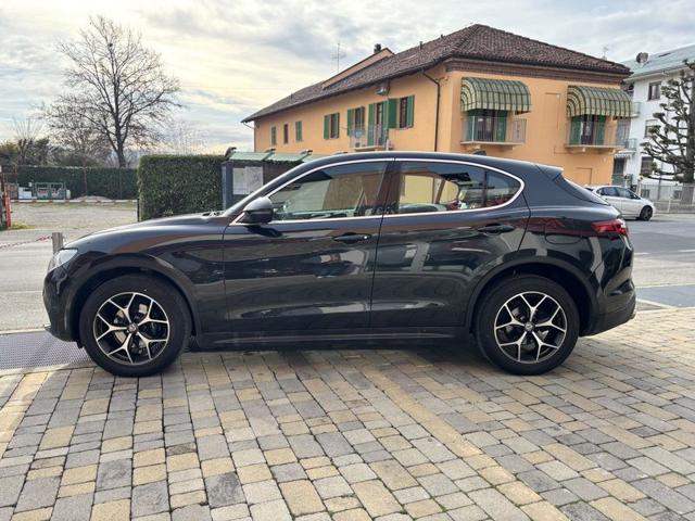 Alfa Romeo Stelvio 2.2 Turbodiesel 210 CV AT8 Q4 Executive - foto 3 di 4