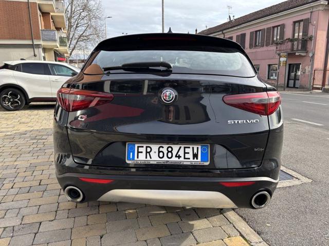 Alfa Romeo Stelvio 2.2 Turbodiesel 210 CV AT8 Q4 Executive - foto 4 di 4
