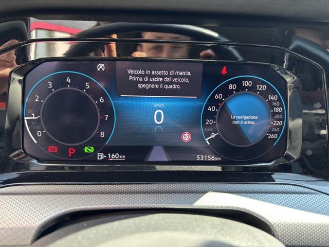 Volkswagen Golf 1.0 eTSI EVO DSG Active NAVI-LED-16" usato a ALBA