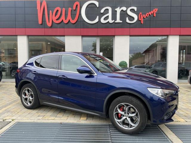 Alfa Romeo Stelvio 2.2 Turbodiesel 190 CV AT8 Q4 Business XENO usato a ALBA