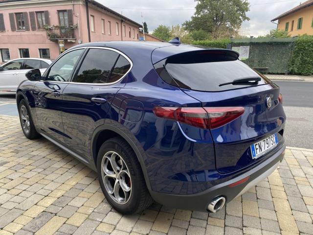 Alfa Romeo Stelvio 2.2 Turbodiesel 190 CV AT8 Q4 Business XENO usato a ALBA