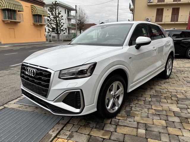 Audi Q2 35 TFSI S tronic S line Edition MATRIX-APP CONNECT nuovo a ALBA
