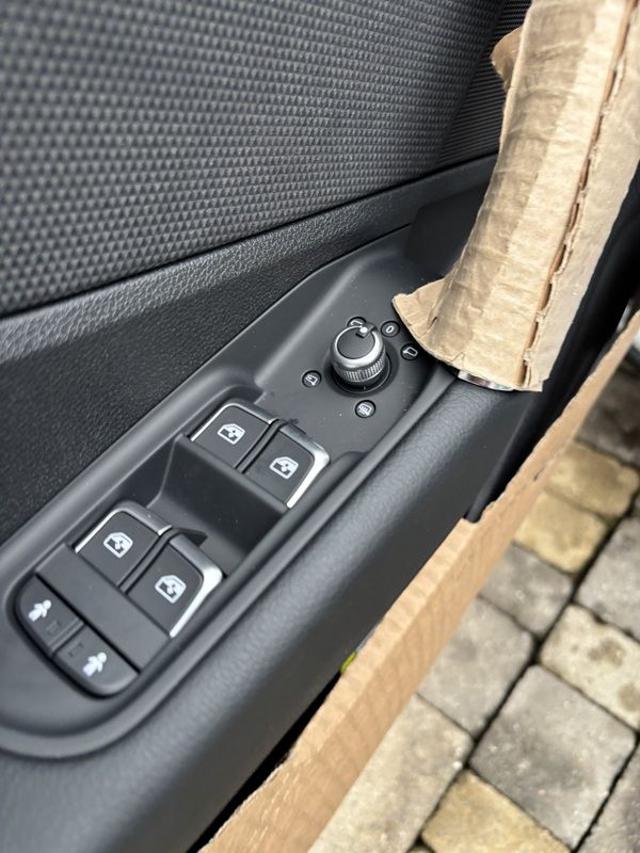 Audi Q2 35 TFSI S tronic S line Edition MATRIX-APP CONNECT, 10 km, in vendita a Alba (CN)