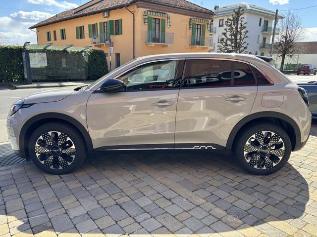 Fiat 600 Hybrid 110 CV DCT MHEV La Prima LED-CAM-18" - foto 3 di 4