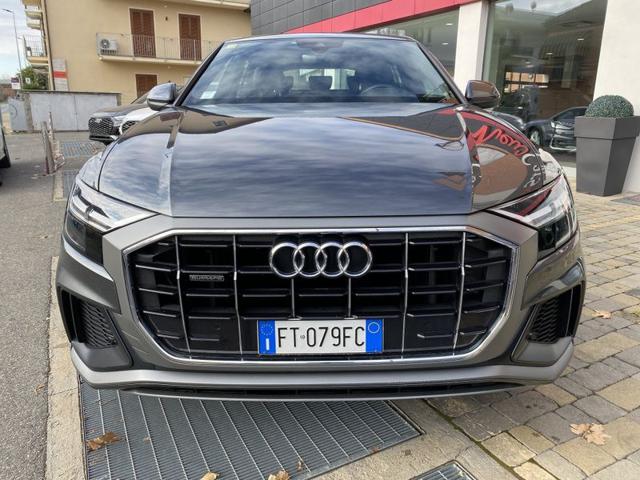 Audi Q8 50 TDI 286 CV quattro tiptronic S LINE usato a ALBA