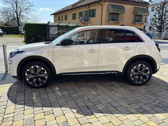 Fiat 600 Hybrid 110 CV DCT MHEV La Prima LED-CAM-18" - foto 3 di 4