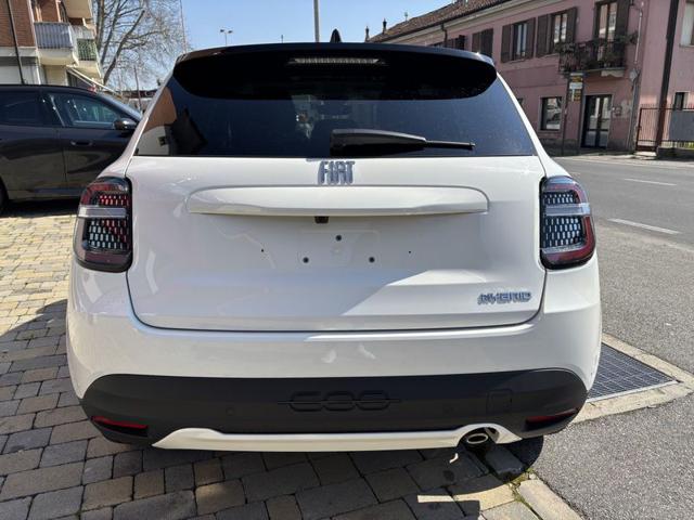 Fiat 600 Hybrid 110 CV DCT MHEV La Prima LED-CAM-18" - foto 4 di 4