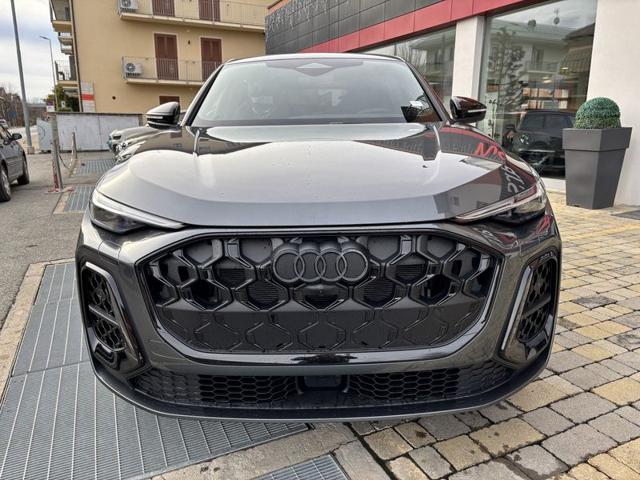 Audi Q5 SPB 40 TDI 204 CV quattro S tronic Identity Black - foto 2 di 4