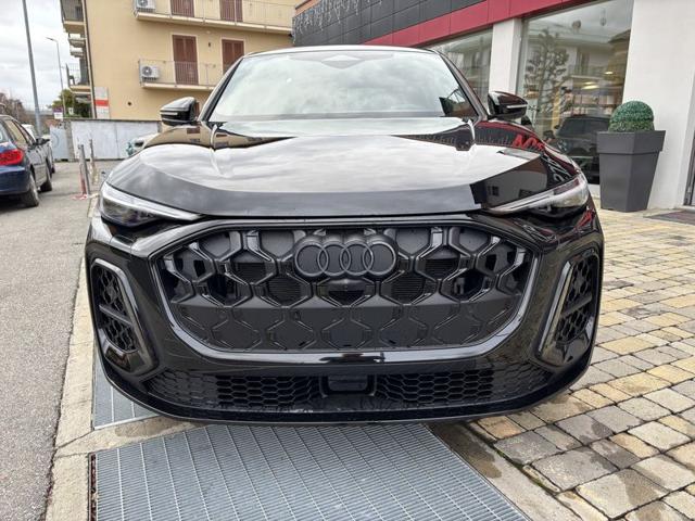 Audi Q5 SPB 40 TDI 204 CV quattro S tronic Identity Black - foto 2 di 4