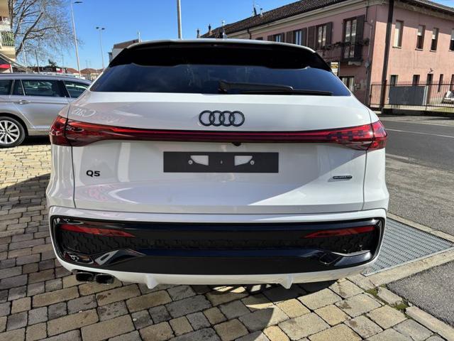Audi Q5 SPB 40 TDI 204 CV quattro S tronic Identity Black - foto 4 di 4