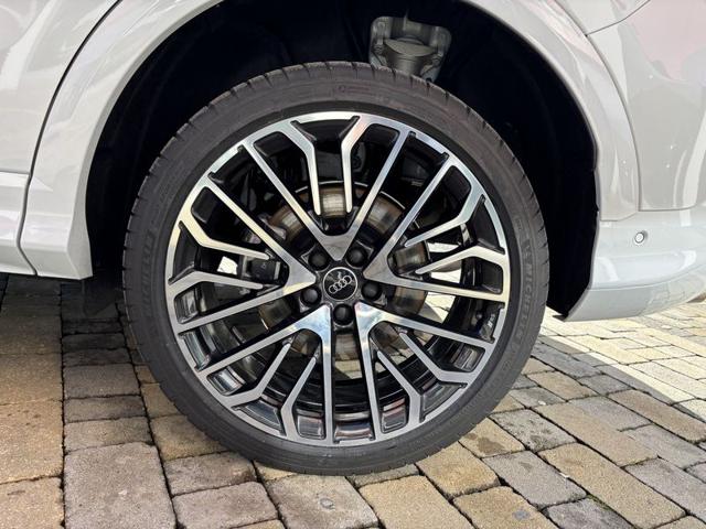 Audi Q5 SPB 40 TDI 204 CV quattro S tronic Identity Black km 0 a ALBA
