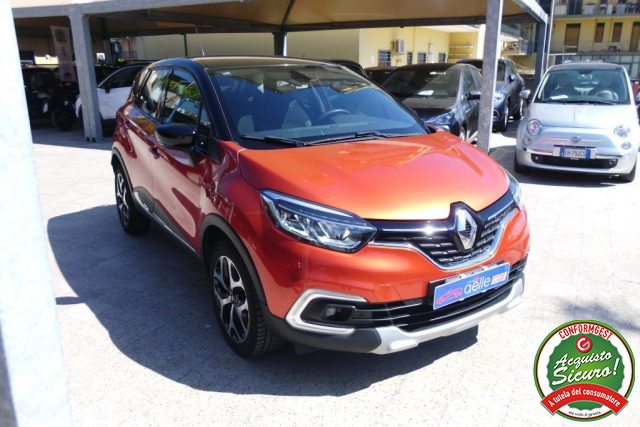 Renault Captur dCi 8V 90 CV S&S Energy Intens - foto 2 di 4