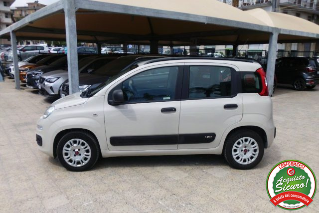 Fiat Panda 1.3 MJT 95 CV S&S Lounge - foto 4 di 4
