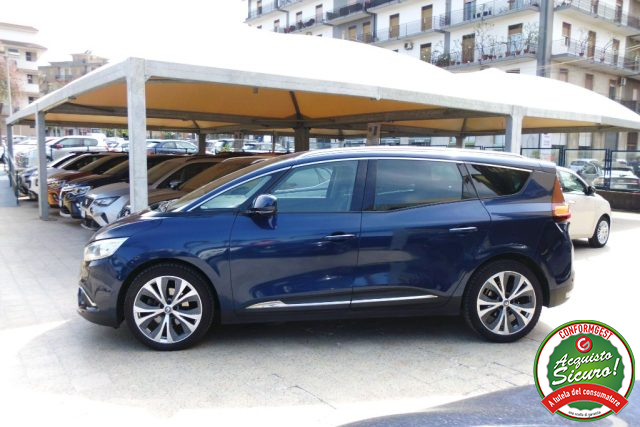 Renault Grand Scenic Scénic dCi 8V 110 CV EDC Energy Bose 7 POSTI - foto 4 di 4