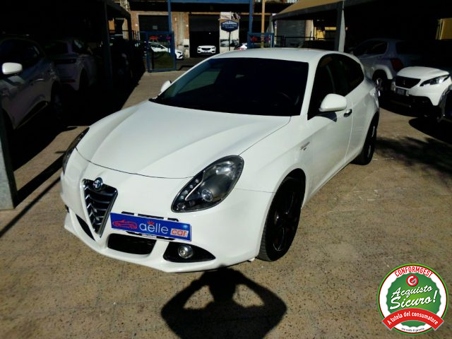 Alfa Romeo Giulietta 1.6 JTDm-2 105 CV Distinctive - foto 3 di 4