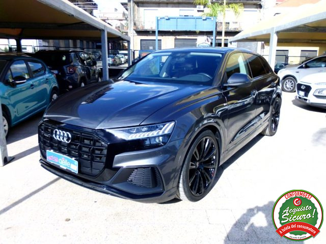 Audi Q8 50 TDI 286 CV quattro tiptronic S-Line - foto 3 di 4