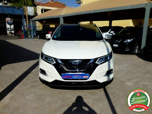 Nissan Qashqai 1.6 dCi 2WD XTronic Tekna - foto 2 di 4